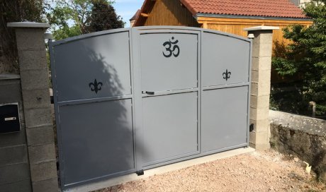 Entreprise pour la fabrication et l'installation de portails sur mesure Vichy